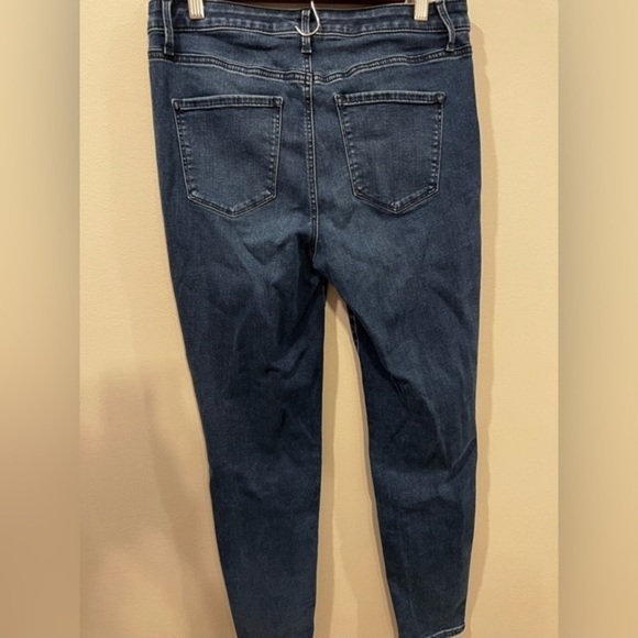 Talbots High Waist Jegging Ankle - Picture 6 of 7